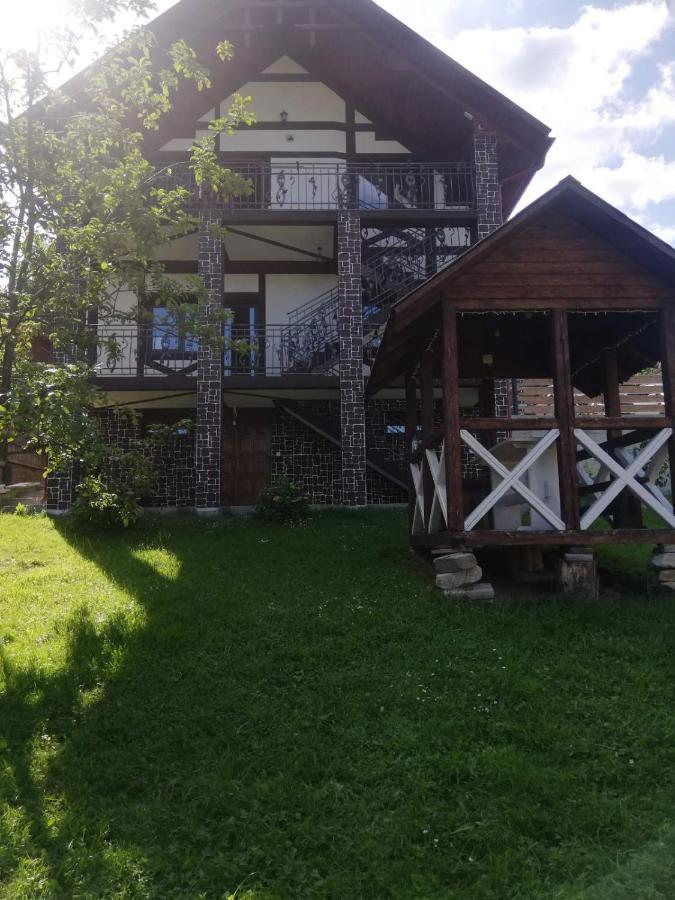 Садиба Анномарі - Відпочинок В Карпатах Котедж Яремче Luaran gambar
